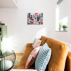 Apartment Loftartige In Augsburg-pfersee